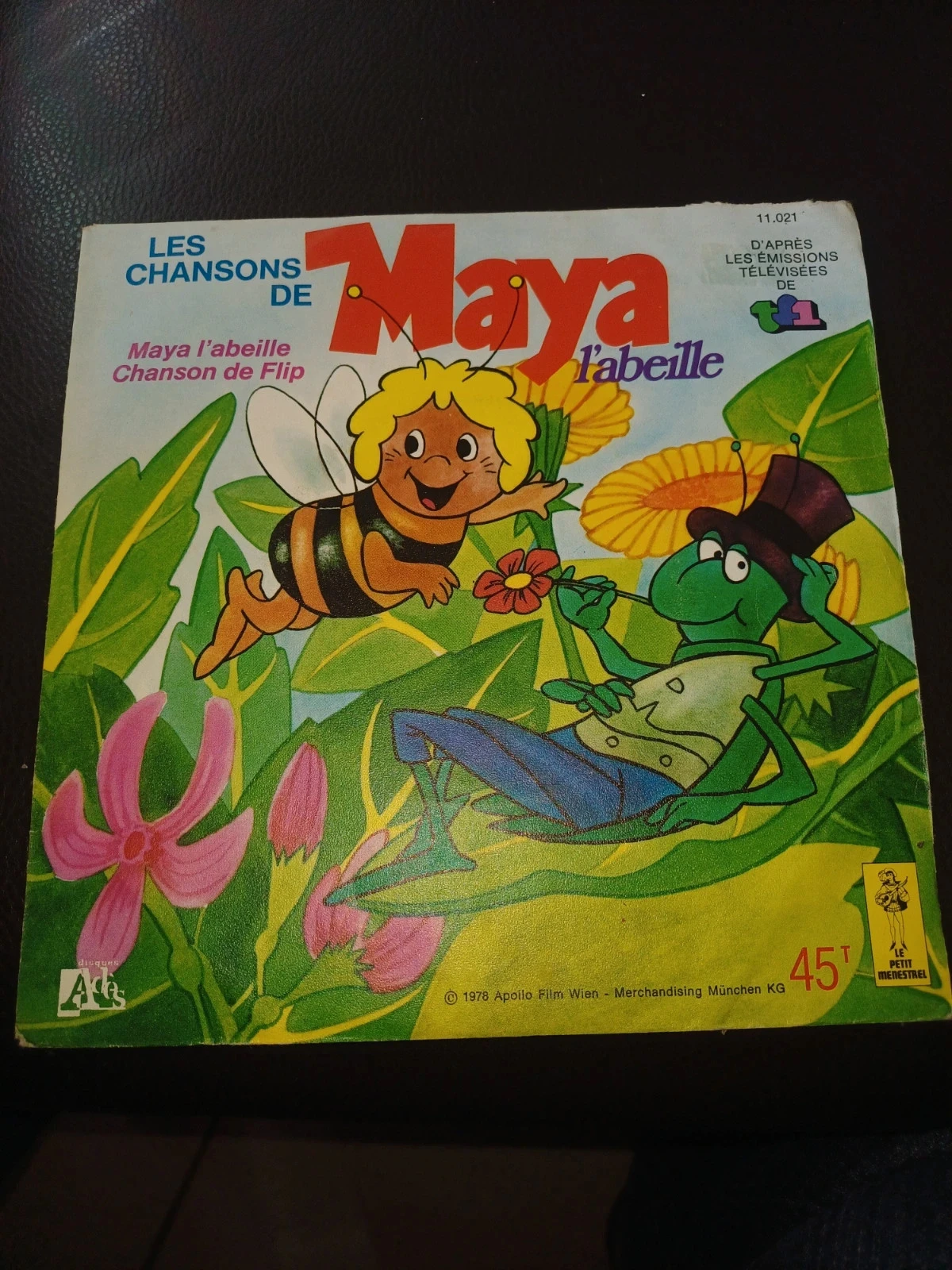 Disque 45t vinyle les chansons de Maya l abeille